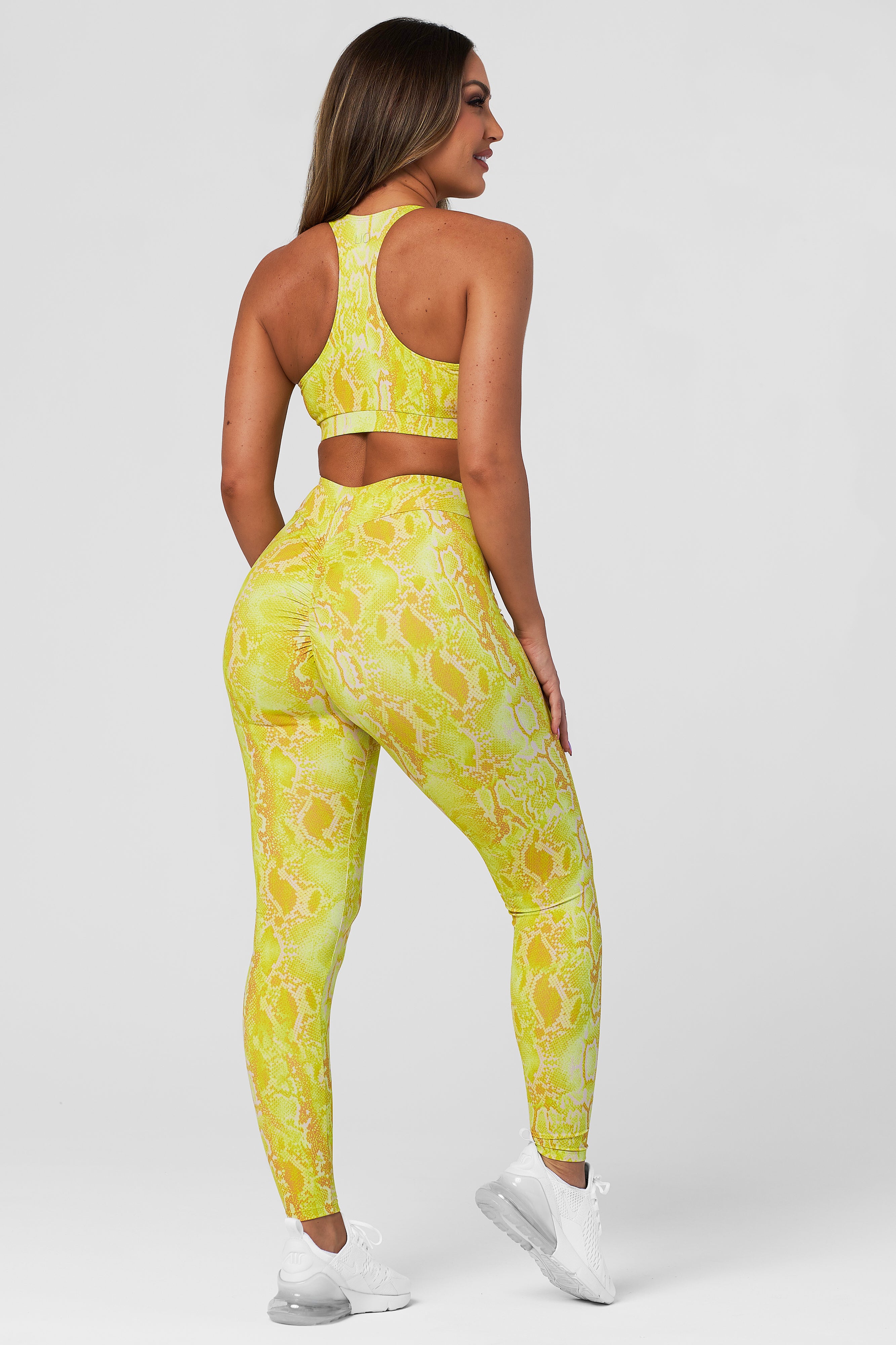 Sol V-Cut Scrunch Legging