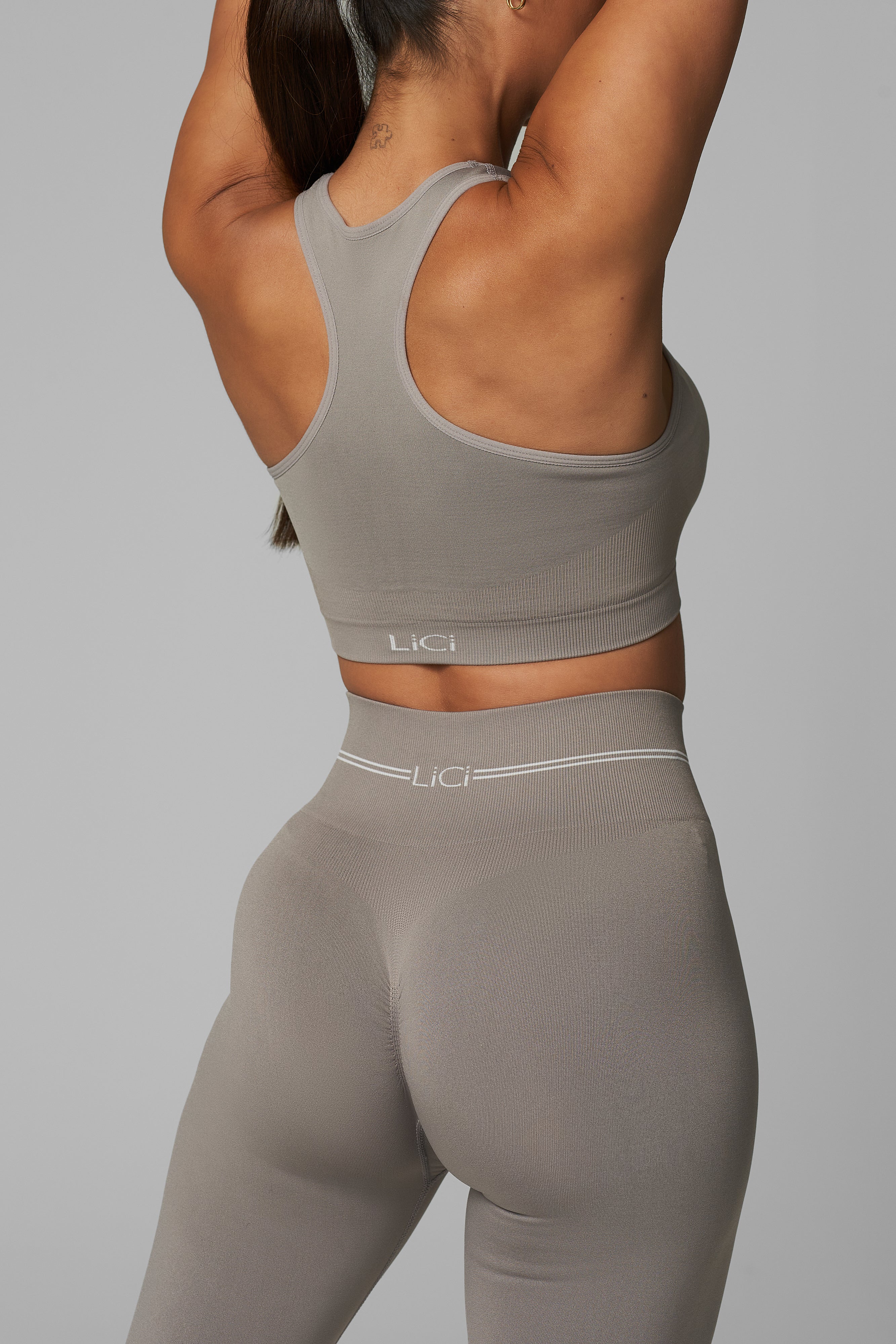 Stone True Form Seamless High Neck Bra