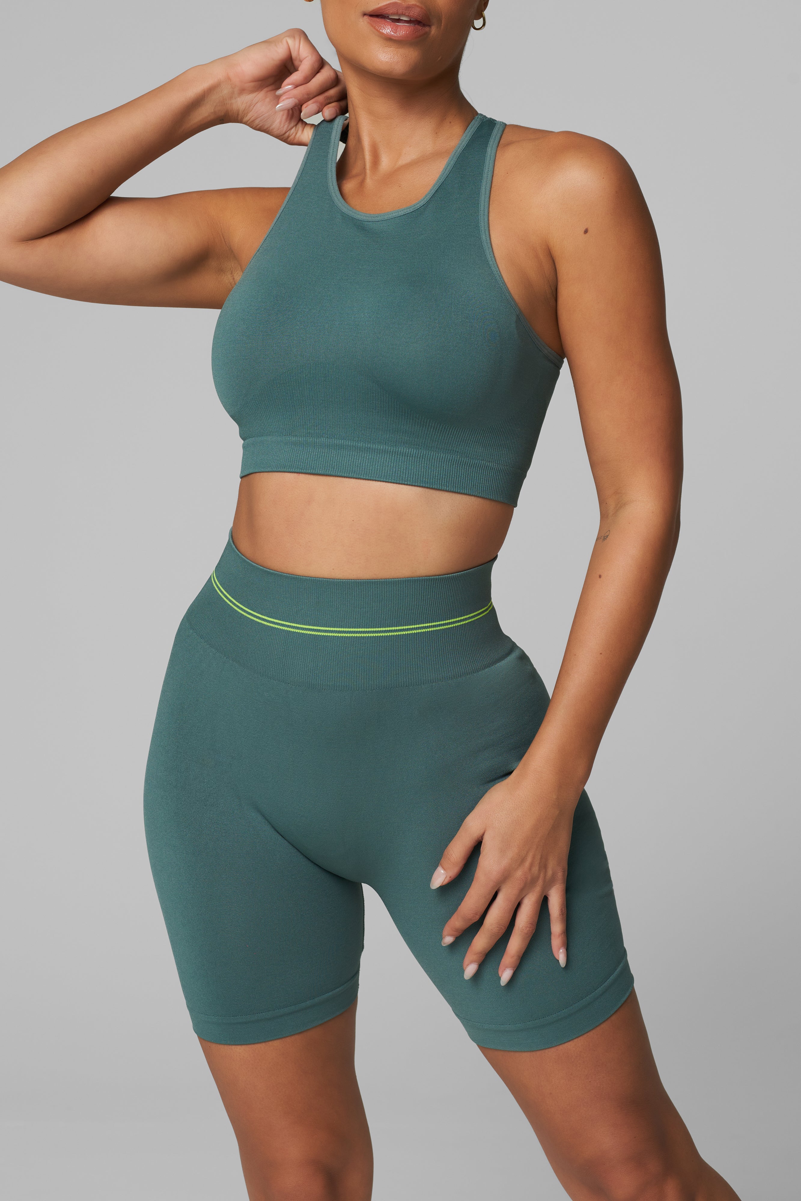 Pine True Form Seamless High Neck Bra