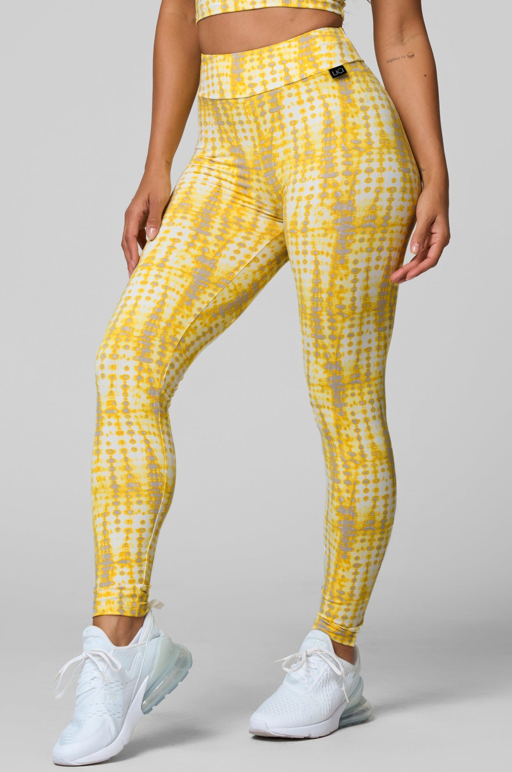 Elevate High Waist Scrunch Legging