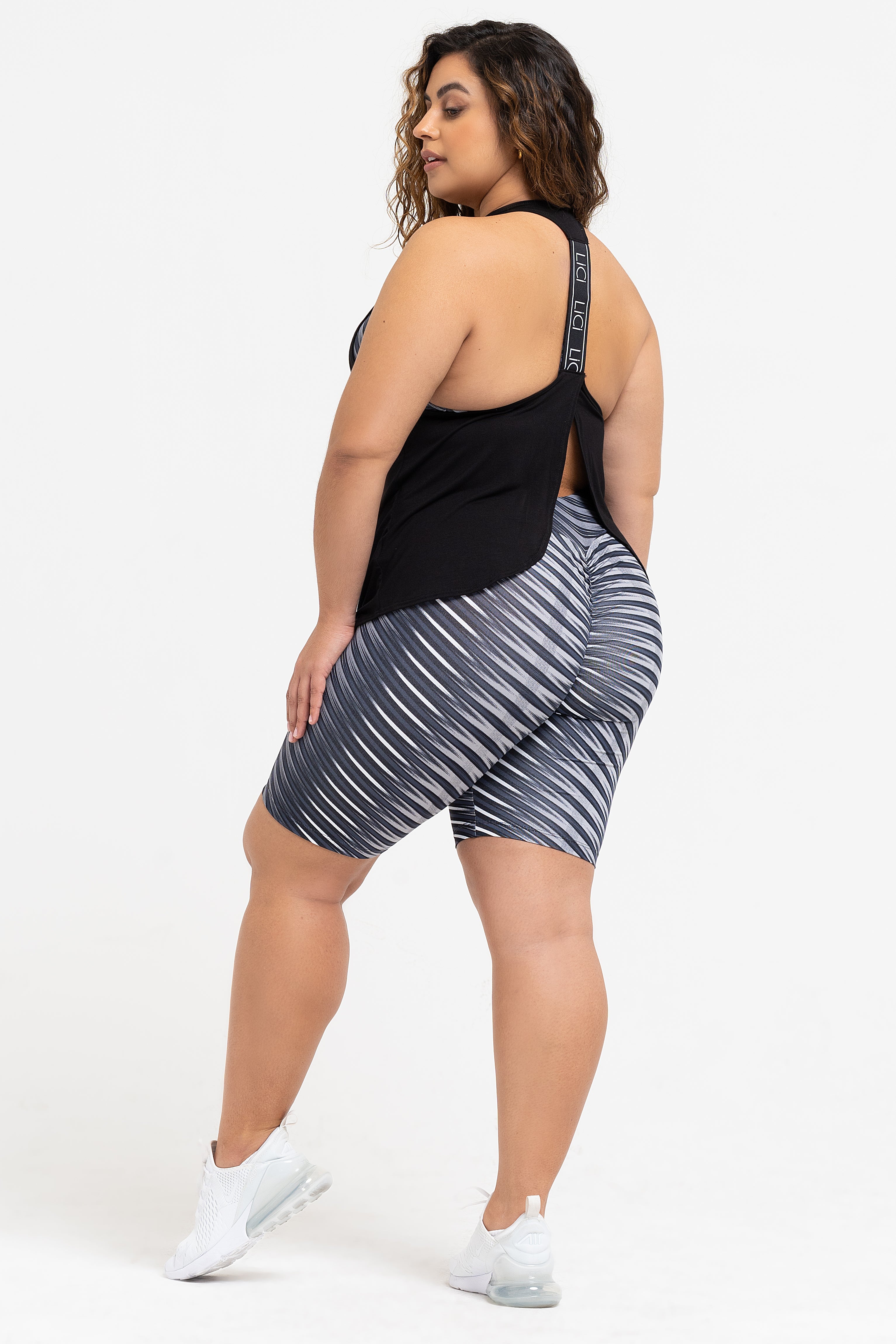 Black Petal Back Tank Top
