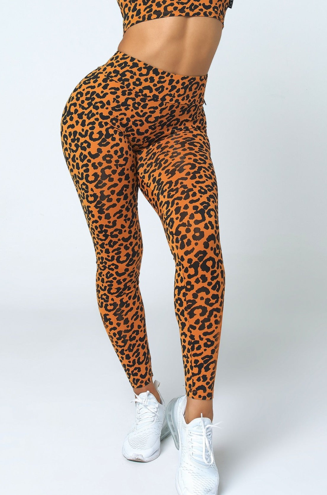 Lavish High Waist Scrunch Legging