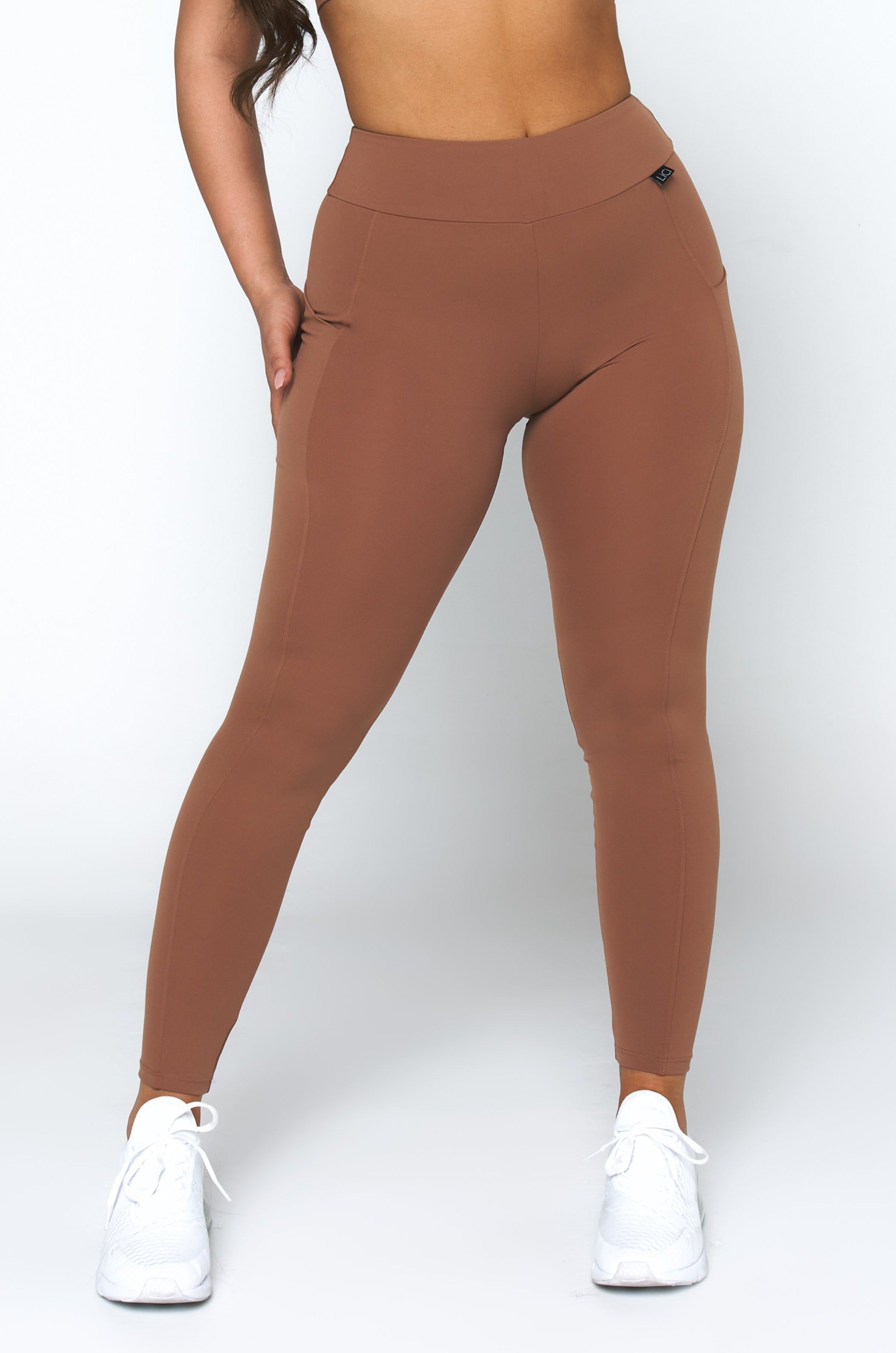 Mocha Pocket Legging