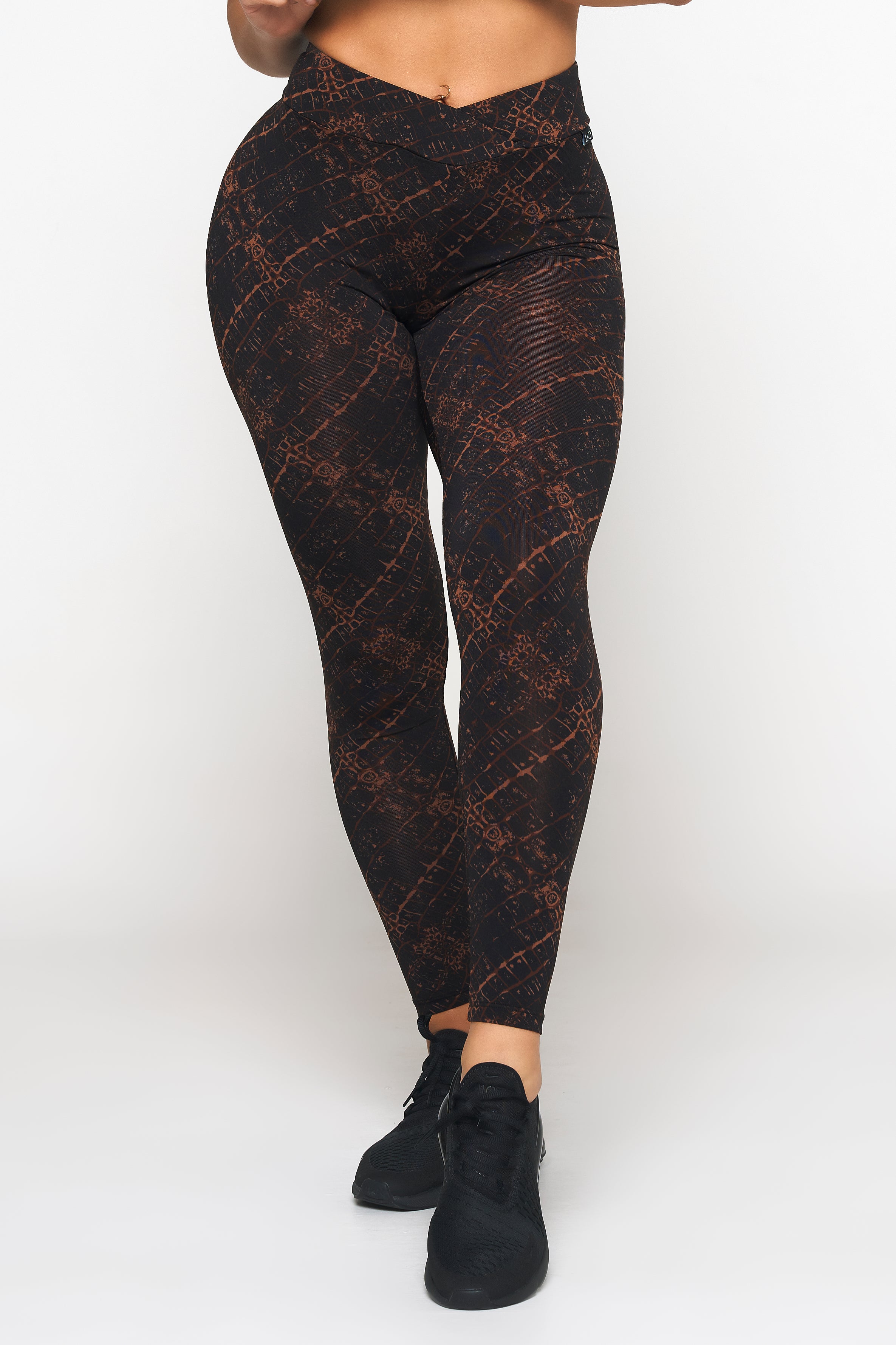 Instinct V-Cut Scrunch Legging