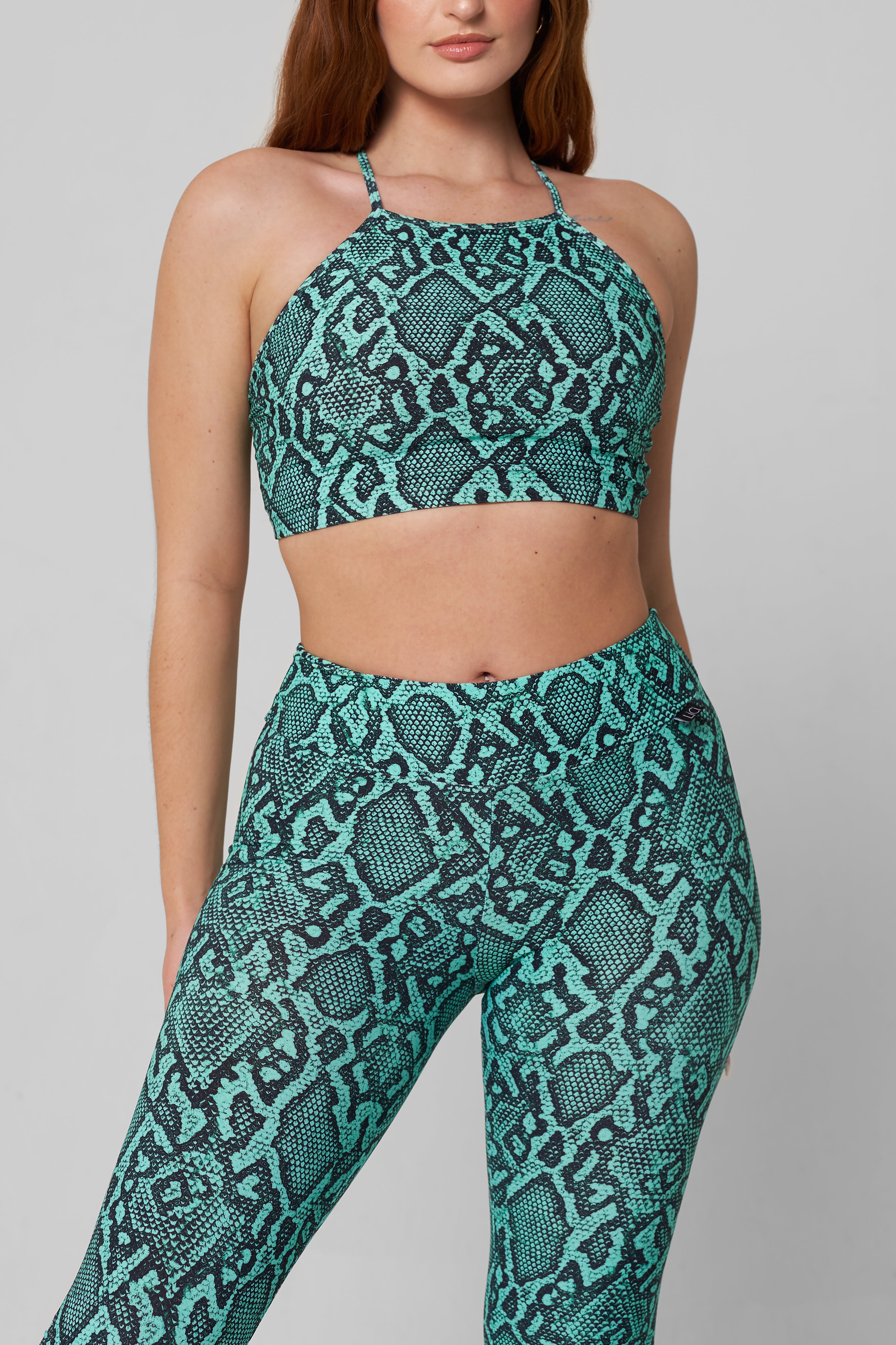 Boa Criss Cross Crop Top