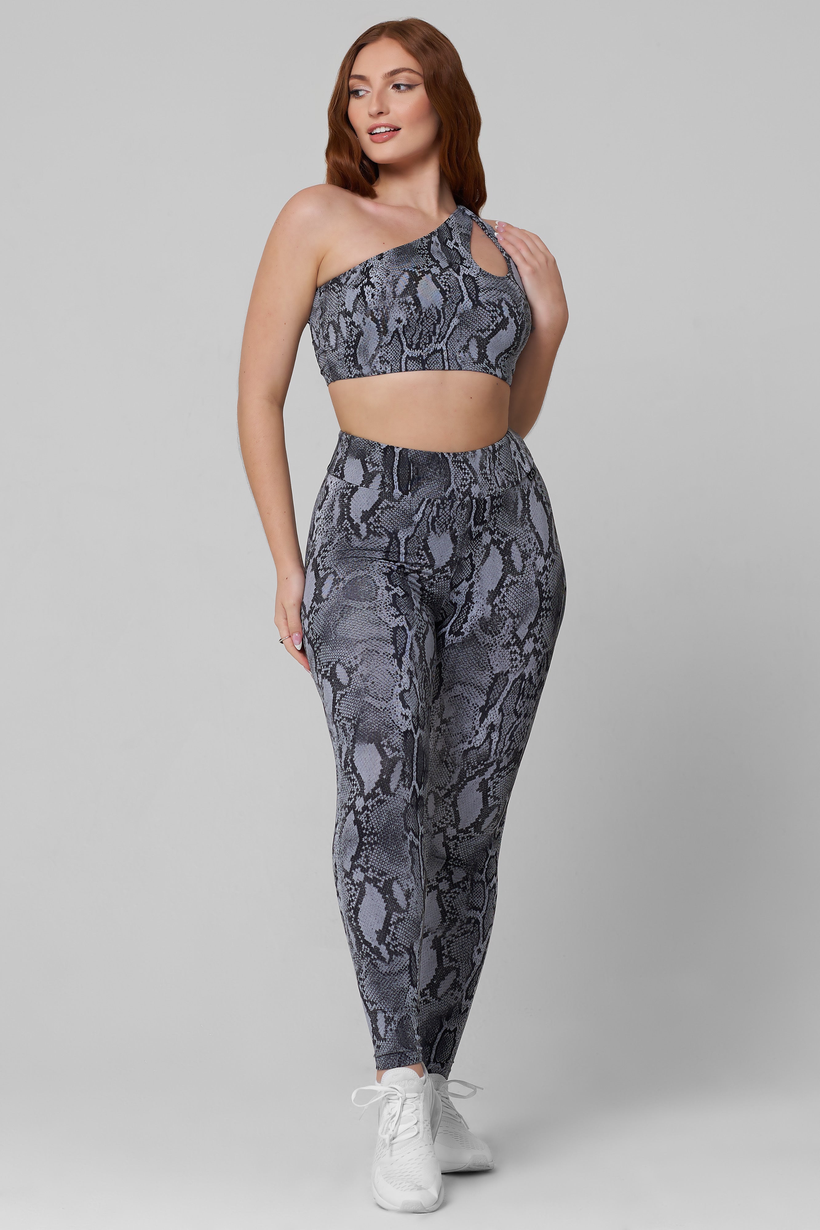 Grounded High Waist Scrunch Legging