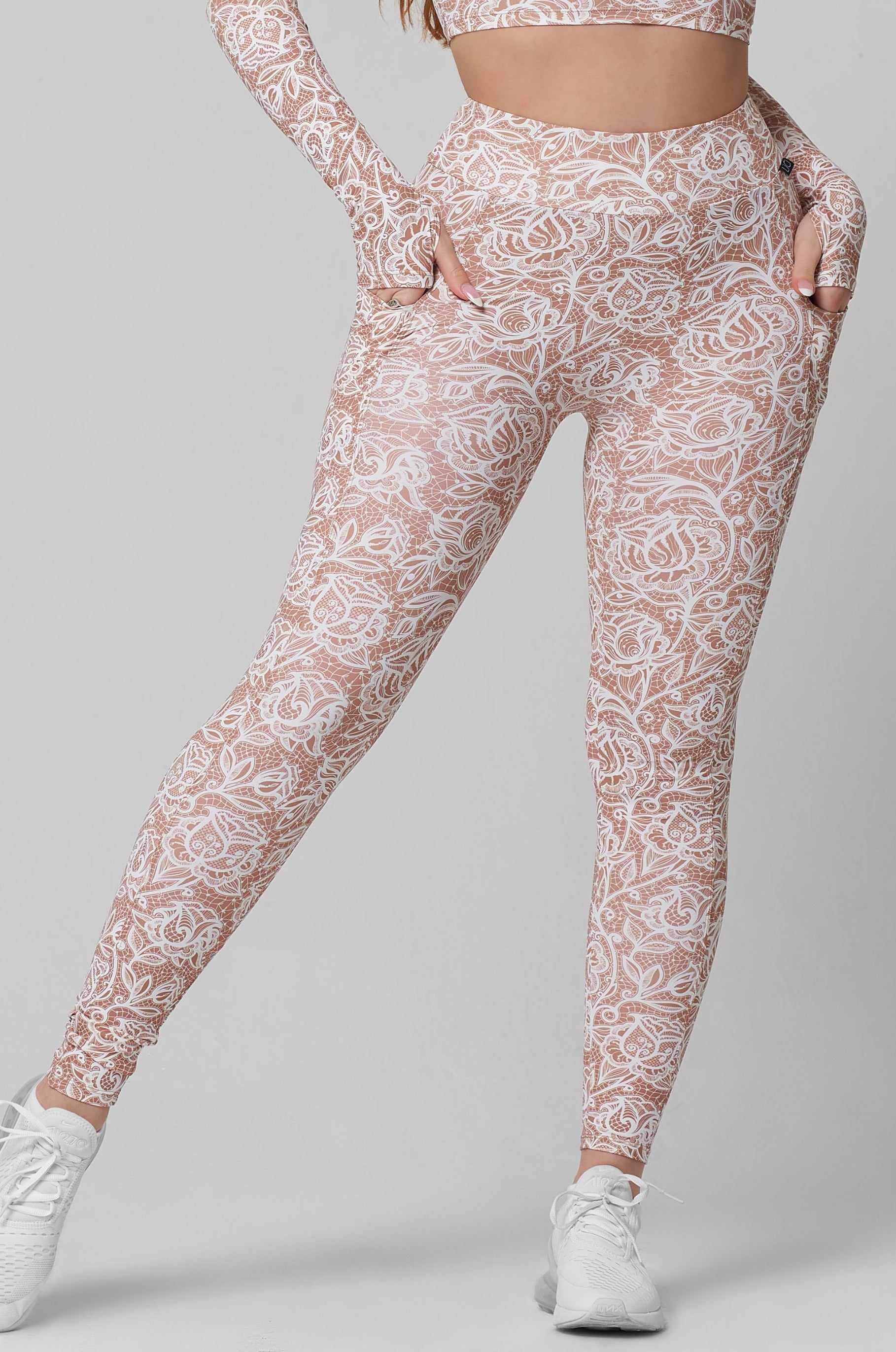 Capri High Waist Scrunch Legging