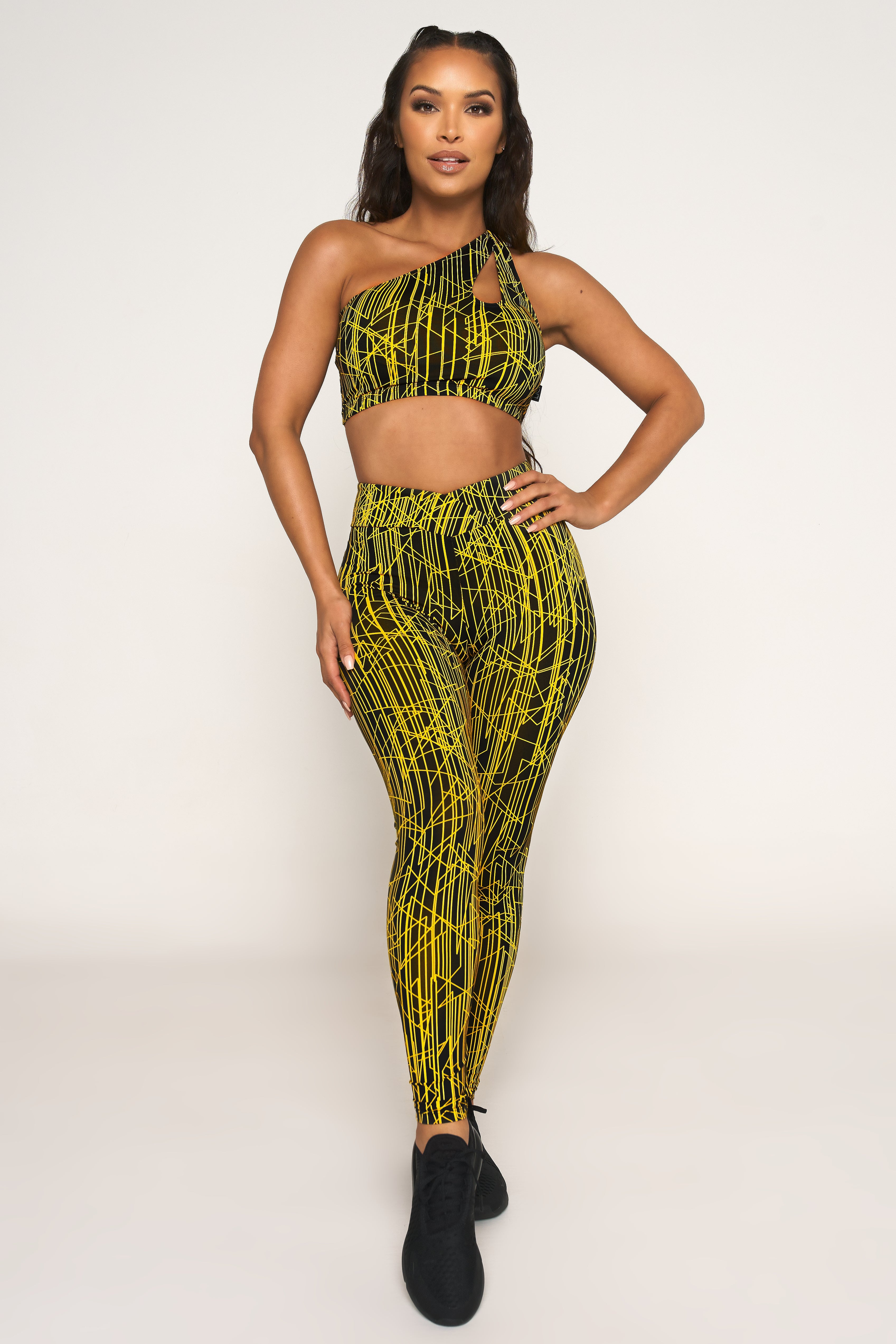 Pulse V-Cut Scrunch Legging