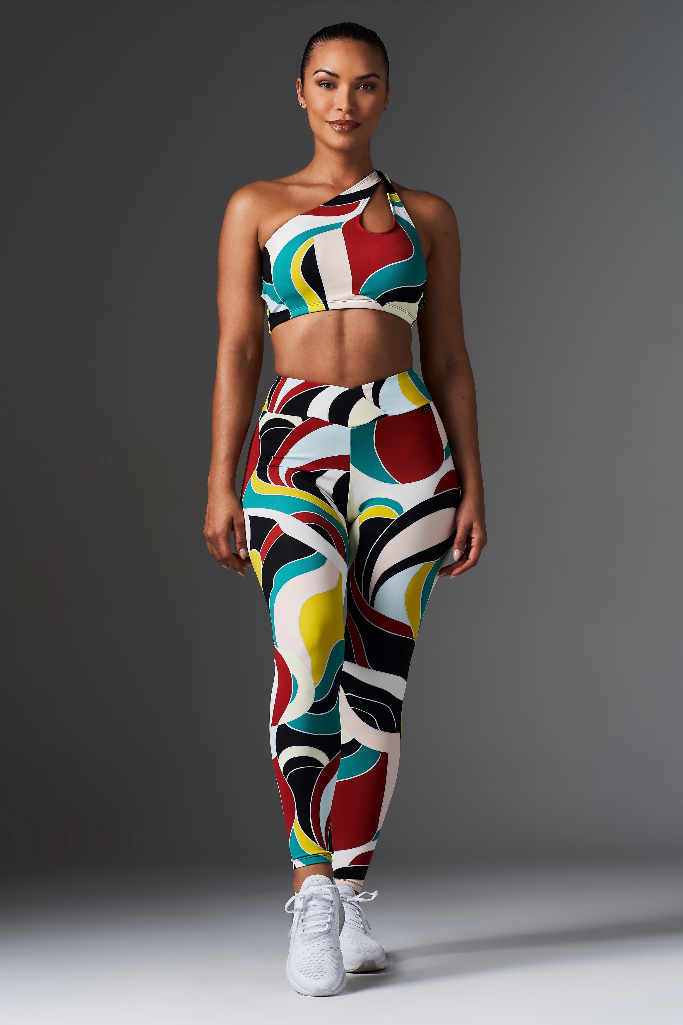 Posh V-Cut Scrunch Legging