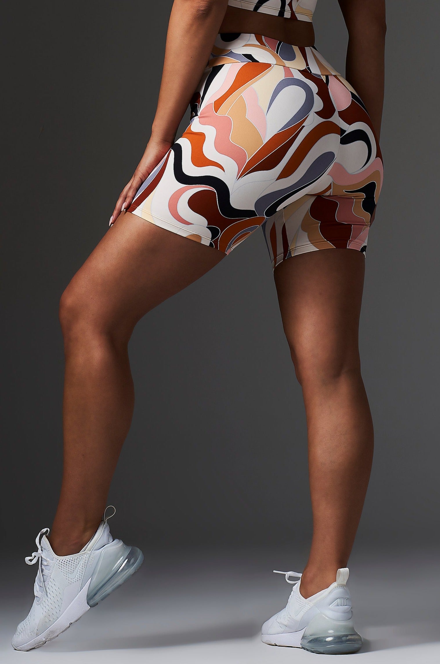 Pixie Regular Short