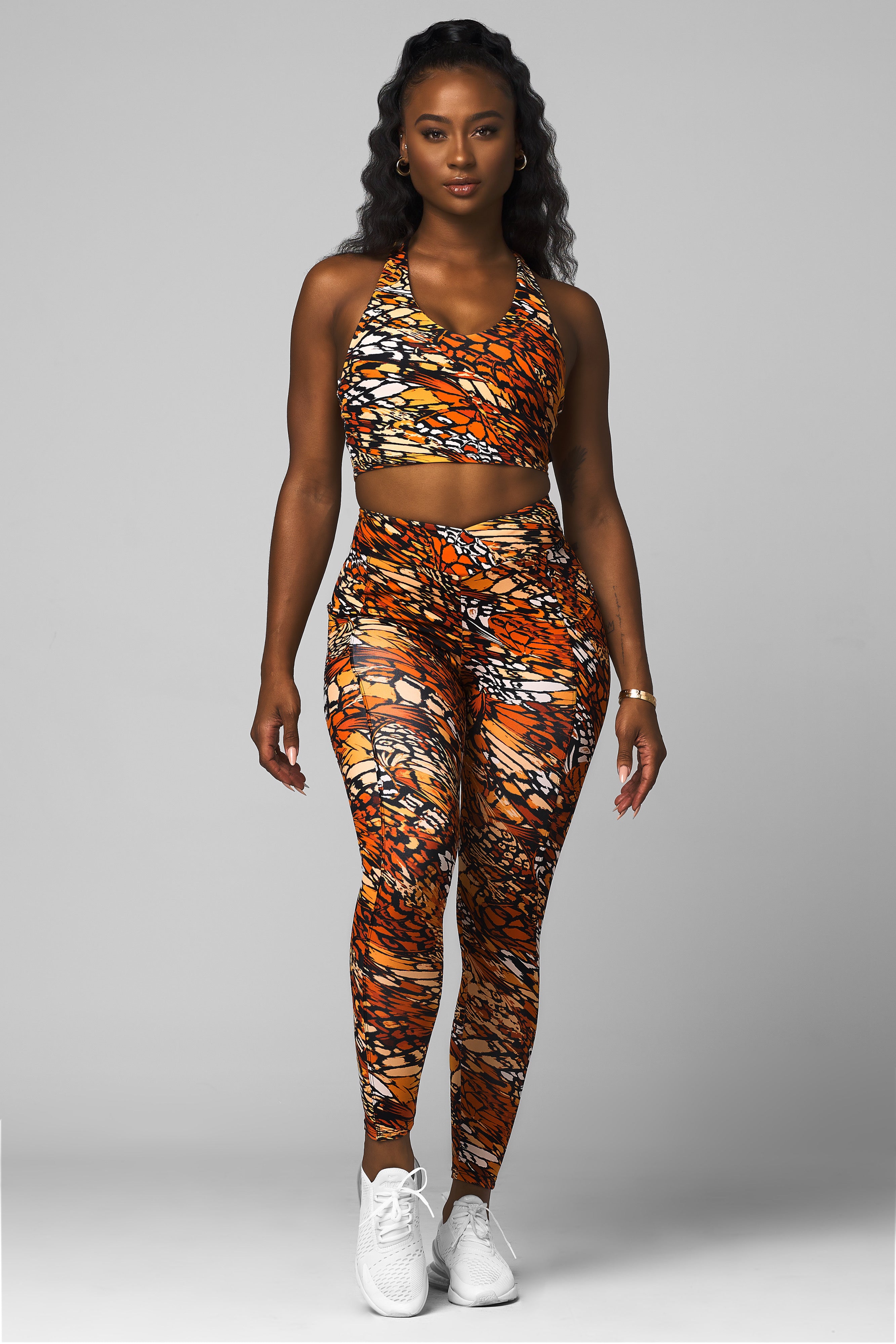 Evolve Built-In V-Tank Crop Top
