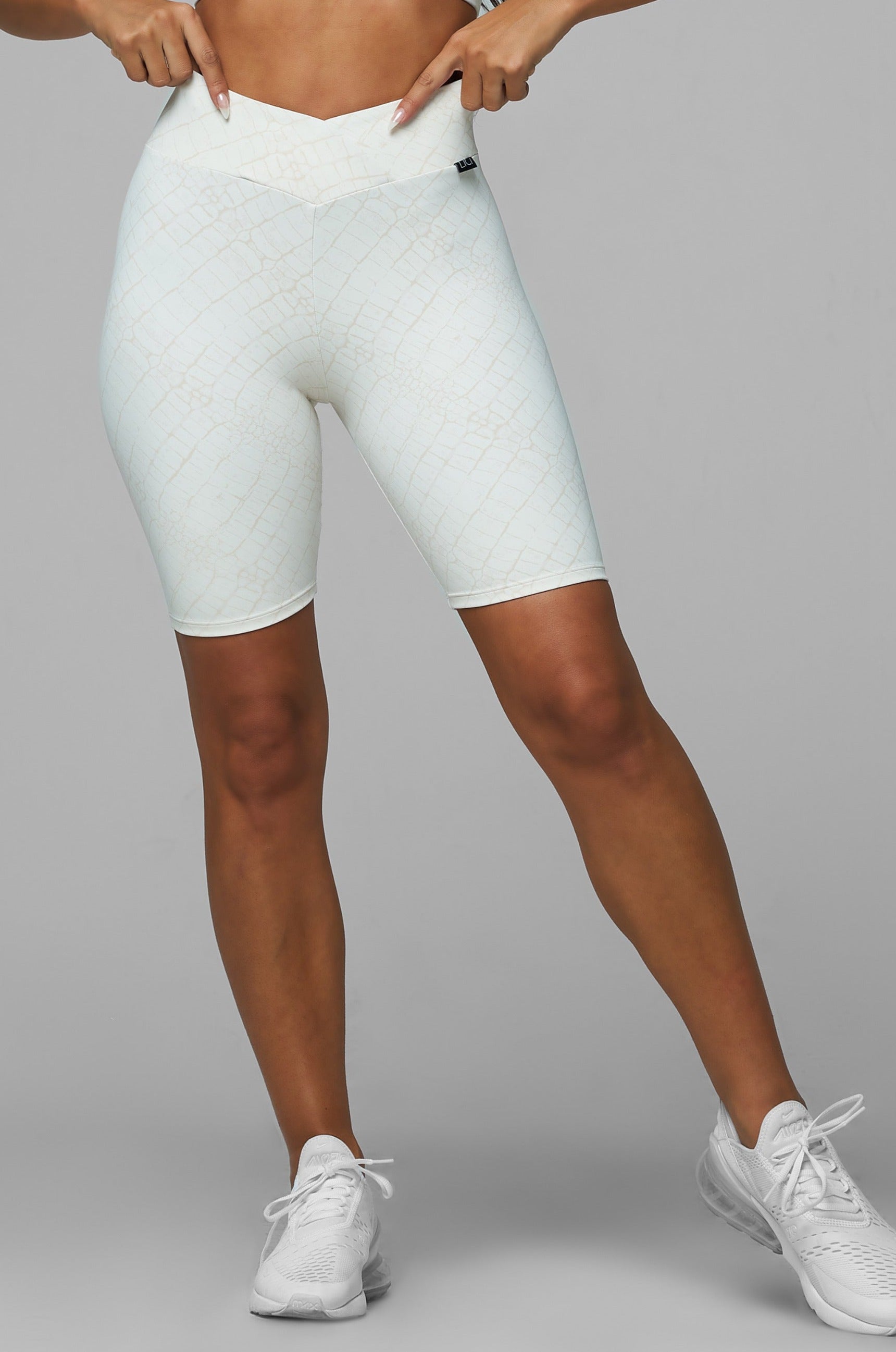 Cream Croc V-Cut Scrunch Biker Short