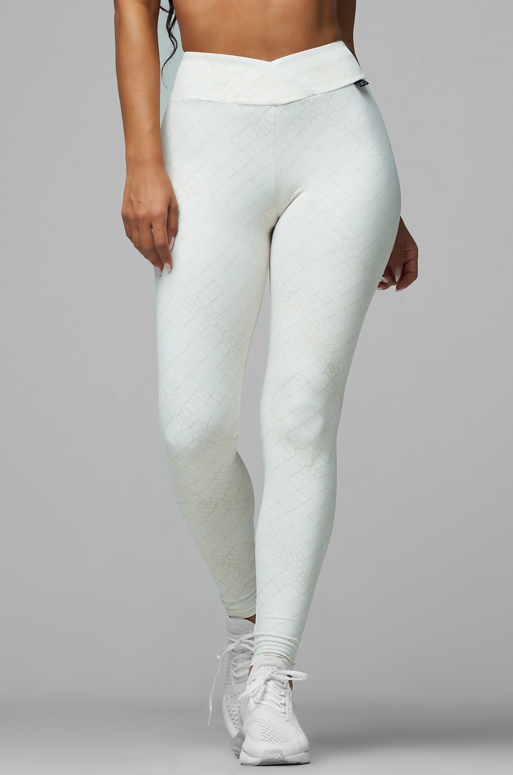 Cream Croc V-Cut Scrunch Legging