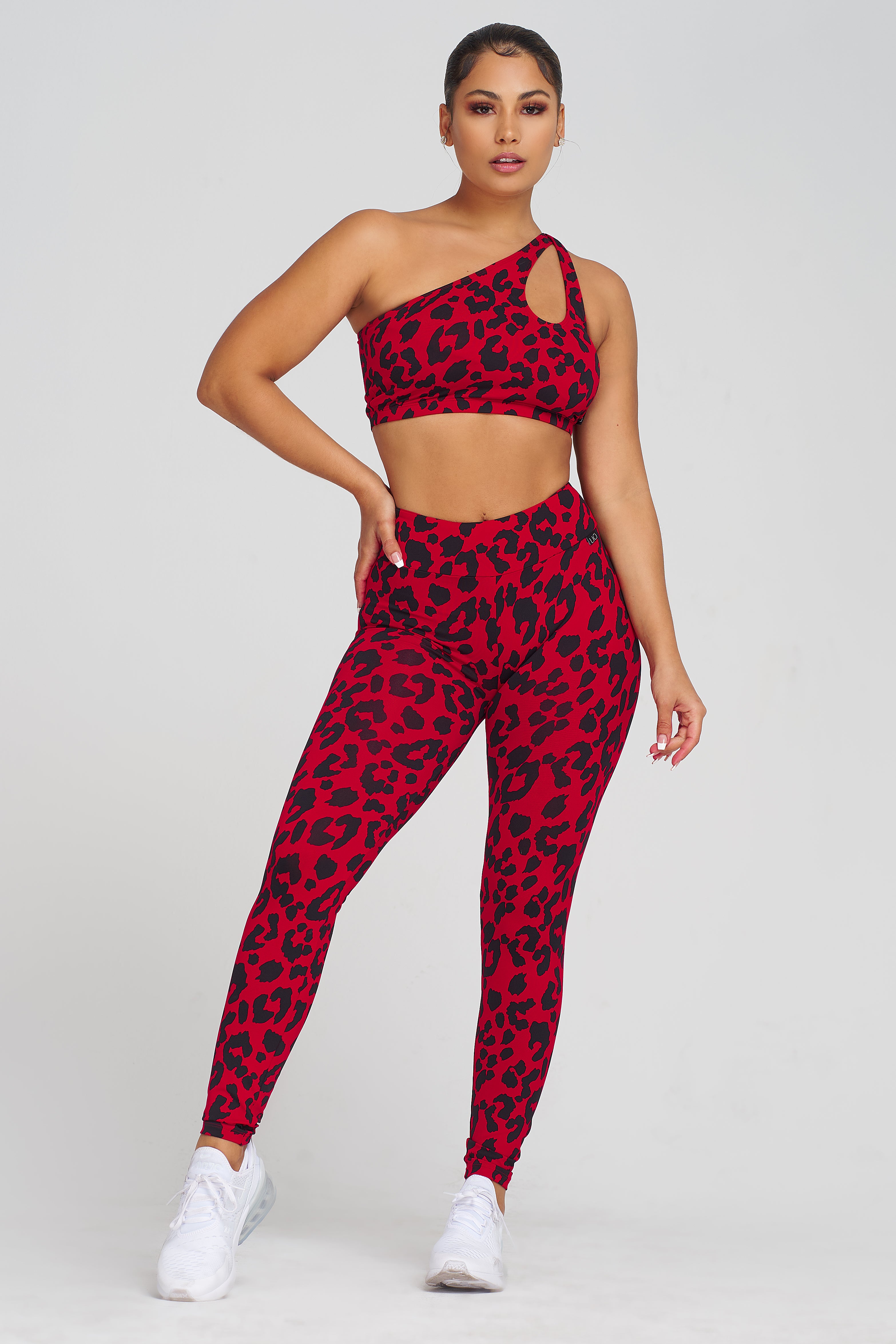 LiCi Fit Amore Regular Leggings and One Shoulder Bra
