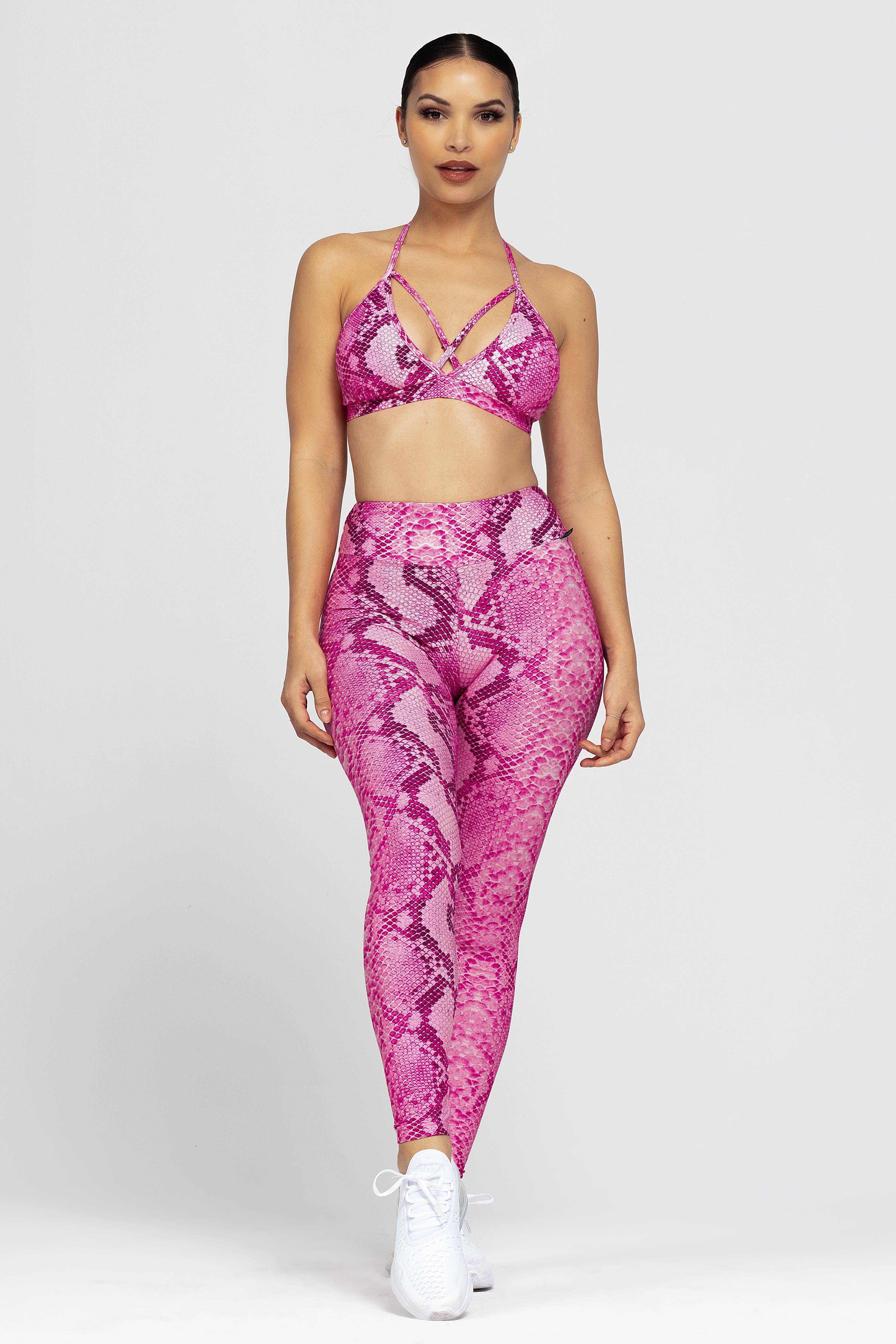LiCi Fit Barbie Boa Regular Leggings & Barbie Boa Strappy Bra