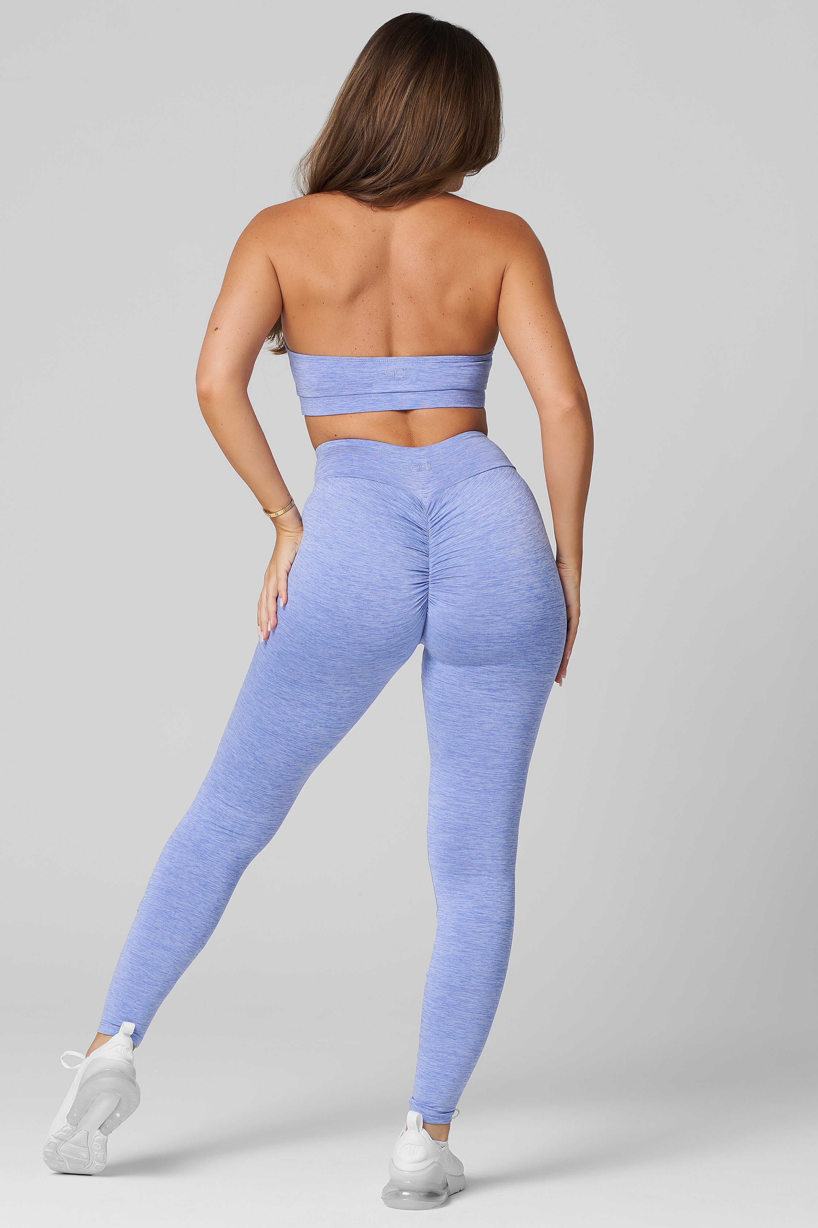 Bliss V-Cut Scrunch Legging