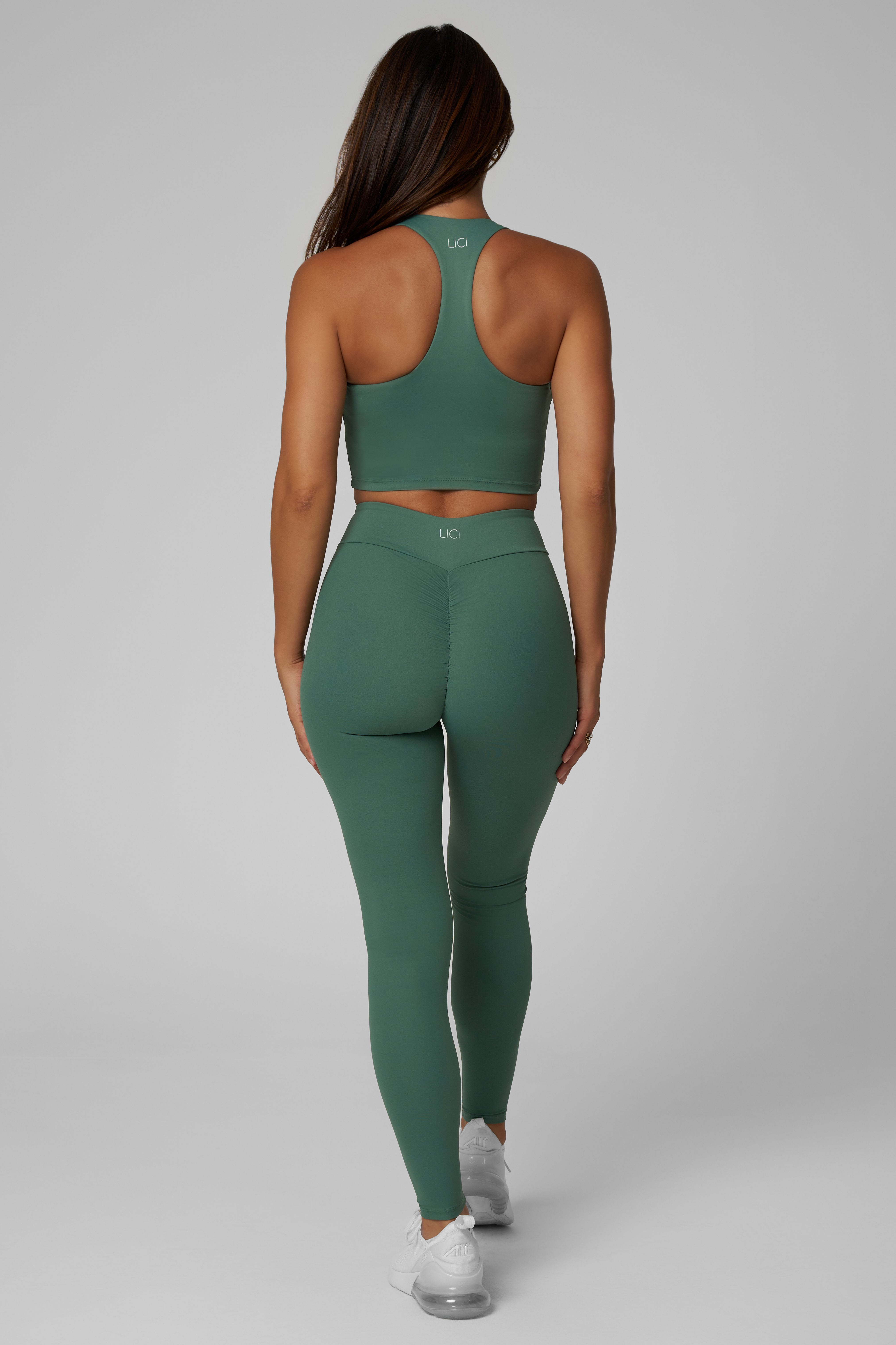 Juniper V-Cut Scrunch Legging