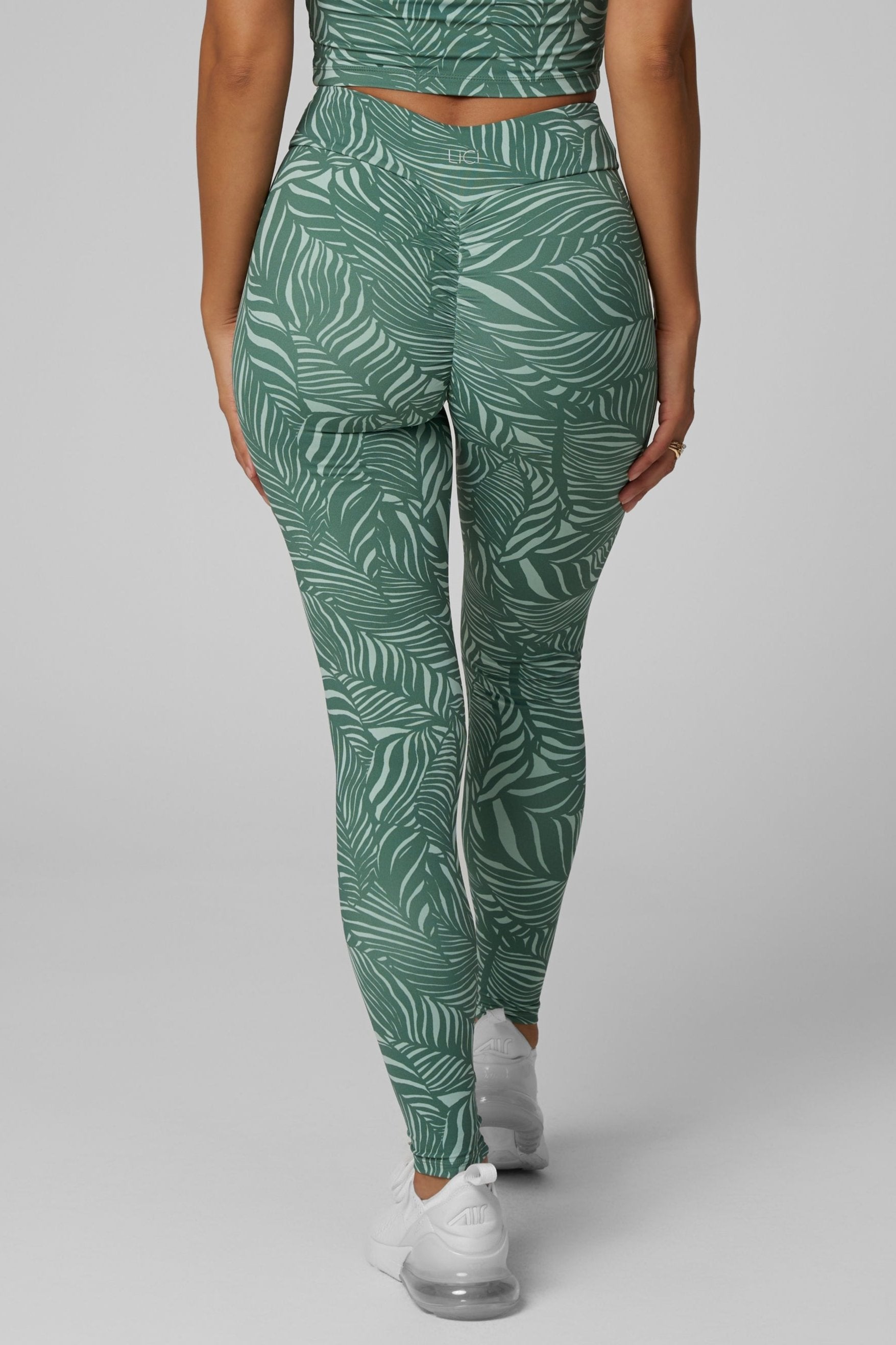 Palms High Waist Scrunch Legging