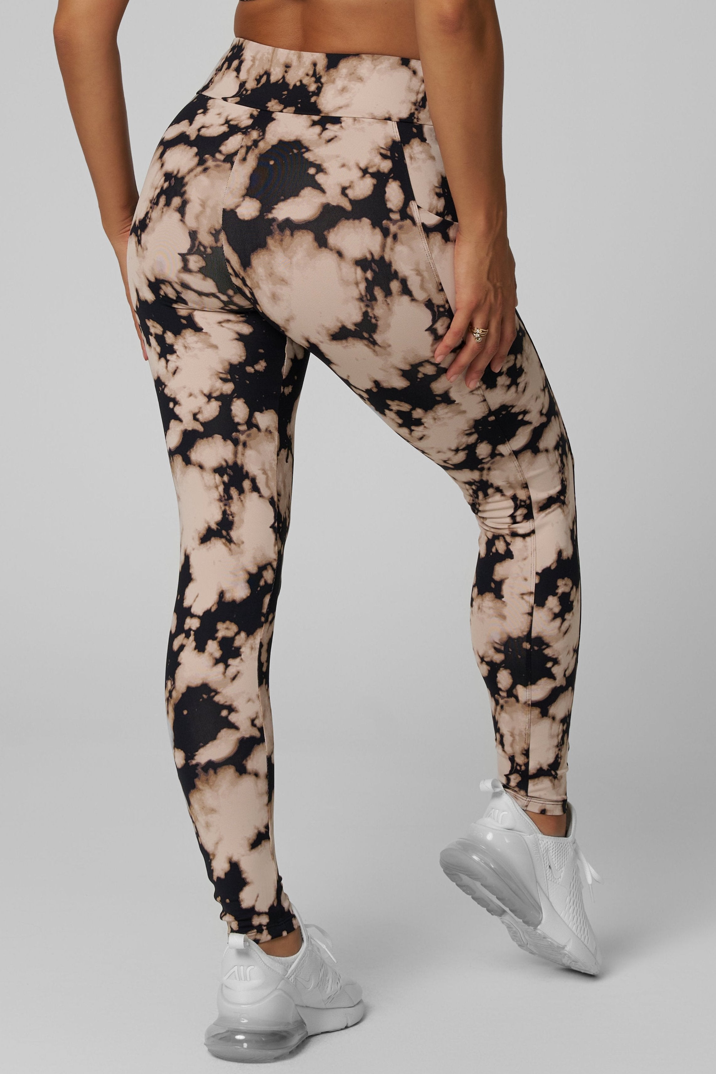 Duality Pocket Legging